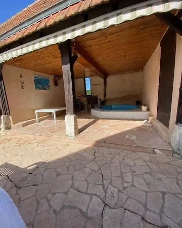 Homestay La Jonquillere *